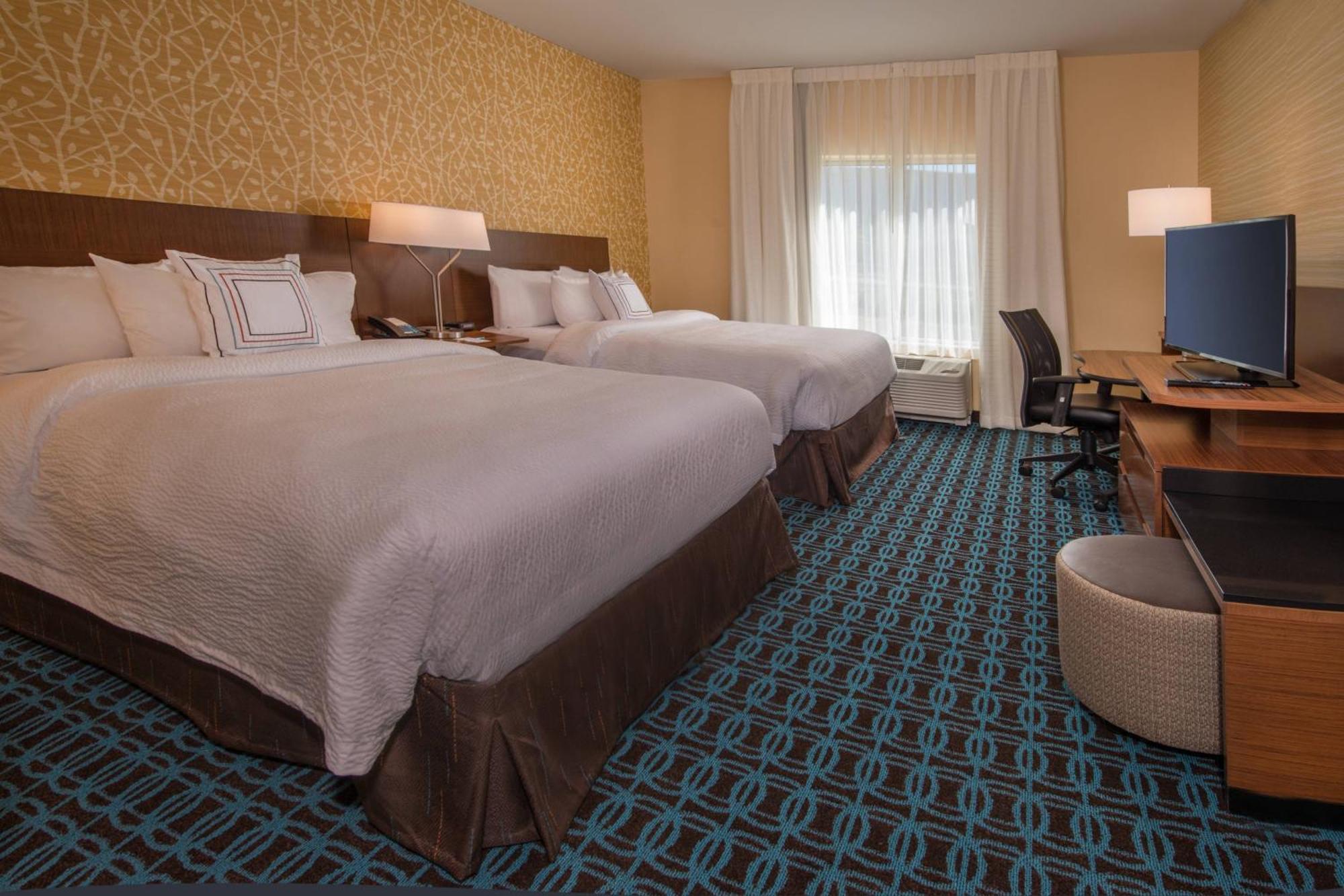 Fairfield Inn & Suites By Marriott Altoona Exterior photo